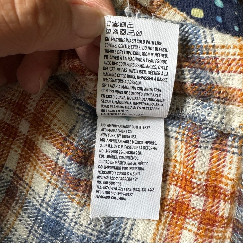 American Eagle Outfitters Crop Plaid Flannel Button Up Shirt Blue Orange Size M - Picture 8 of 8